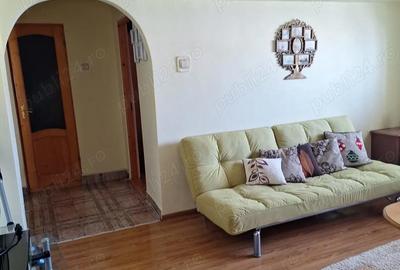 Apartament cu 3 camere semidecomandat în Fălticeni - 3