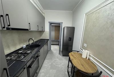 Garsonieră decomandată, mobilată în Central - 9