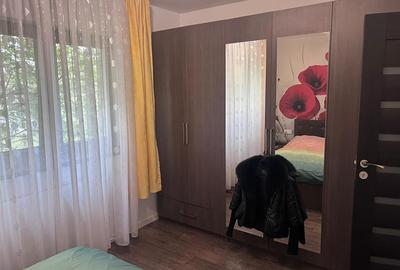 Apartament cu 3 camere semidecomandat, mobilat în Rogerius - 9