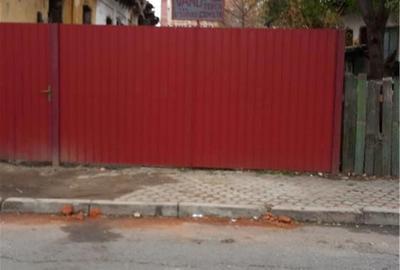 Casă cu 6 camere cu Teren 739 Mp în Tecuci - 1