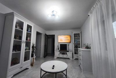 Apartament cu 3 camere semidecomandat în IAR - 3