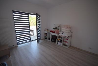 Duplex de vanzare - vedere lac Cernica - posibilitate rate - nu se aplica TVA - 25