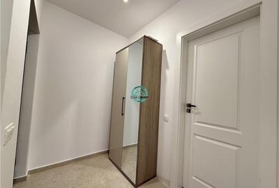 Apartament cu 2 camere decomandat, mobilat în 7 Noiembrie - 11