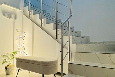 Casă cu 4 camere cu Teren 139 Mp în Central