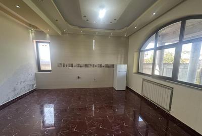 1 DECEMBRIE CASA P+2E+M LOT 1900 MP - 36