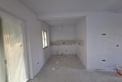 Casă cu 4 camere în Sacoșu Turcesc - 3