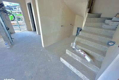Casă cu 4 camere în Splaiul Unirii - 17