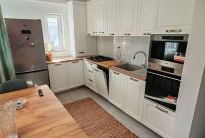 Apartament cu 3 camere în Central - 2