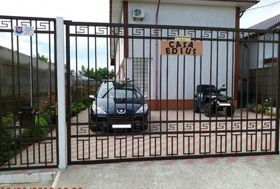 Vanzare pensiune 8 camere, 2 Mai - 2