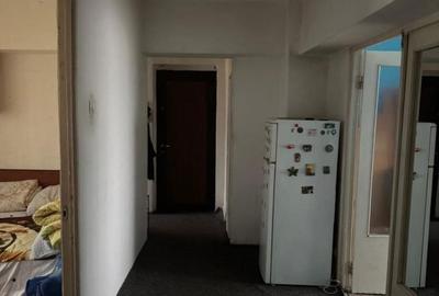 Apartament cu 4 camere decomandat în Berceni - 2