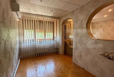 Apartament cu 4 camere semidecomandat în Central - 5