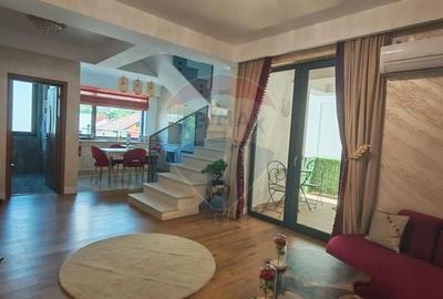 Apartament cu 3 camere decomandat, mobilat în Central - 1