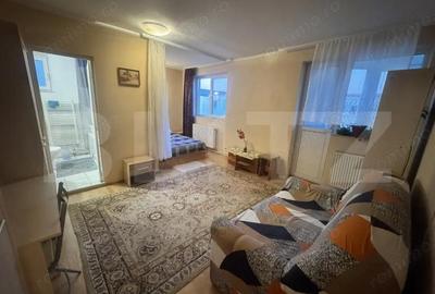 Garsonieră decomandată în Central - 2