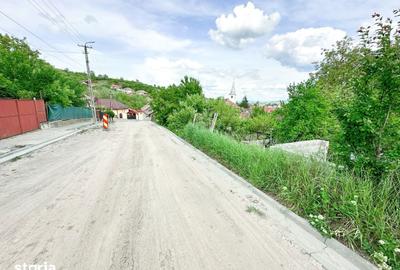 Teren de 376 mp, în Central - 12