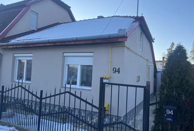 Vand casa 3 camere si anexe - 2