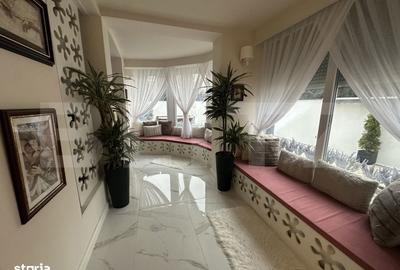 Casă cu 4 camere decomandat cu Teren 388 Mp în Titulescu - 11