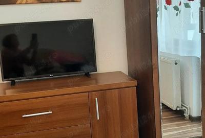 Apartament cu 2 camere decomandat în Central - 2