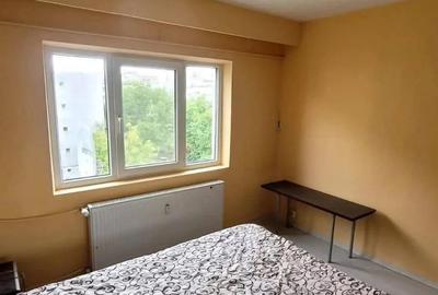 Apartament cu 2 camere semidecomandat în Central - 1