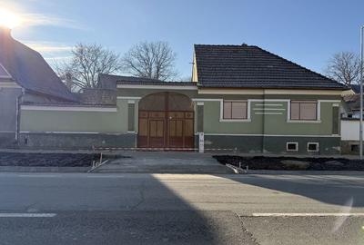 Casă cu 4 camere în Central - 8