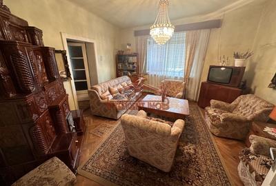 Casa de vanzare cu 3 camere in Medias zona centrala - 2