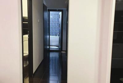 Apartament cu 3 camere decomandat în Berceni - 9