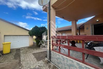 Casă cu 6 camere cu Canalizare în Intim - 6