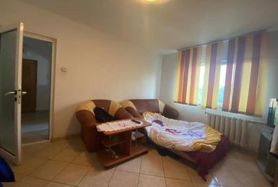 Apartament cu 4 camere decomandat în Inel II - 2