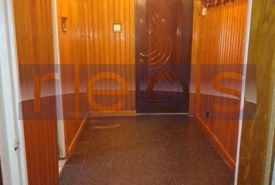 Apartament cu 3 camere decomandat, mobilat în Vitan - 4