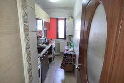Apartament cu 2 camere semidecomandat în Podu Roș - 4