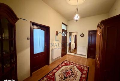 Casă cu 3 camere cu Teren 328 Mp în Central - 7