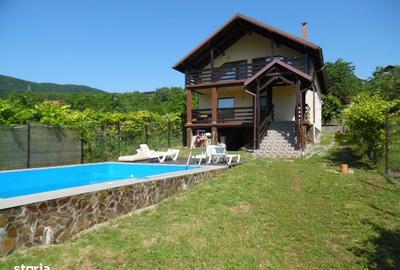 Casă cu 4 camere cu Teren 1700 Mp în Călugareni - 17