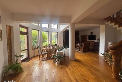 Casă cu 5 camere cu Teren 1200 Mp în Central - 5