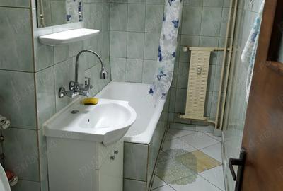 Garsonieră decomandată în Central - 4