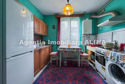 Se primeste in GAZDA o femeie cu varsta de peste 60 ani, intr-un Apartament modest cu 2 camere! - 1