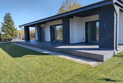 Casă cu 3 camere cu Teren 515 Mp în Ciofliceni - 2