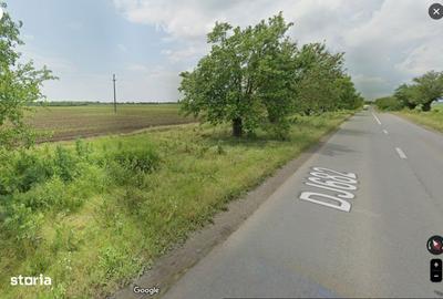 Teren de 40400 mp, în Sud