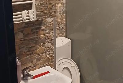 Garsonieră decomandată în Uzina 2 - 2