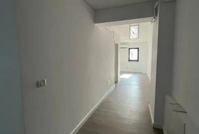 Apartament cu 3 camere decomandat în Nicolina - 1