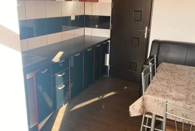 3 Camere zona Ostroveni decomandat - 1