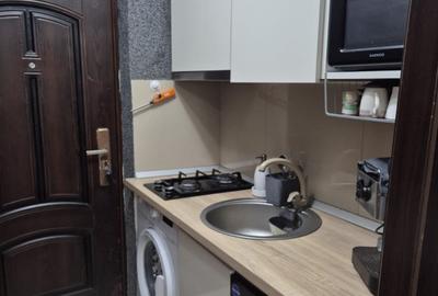 Garsoniera 21 mp -  Navodari - 30.000 euro (Cod E2) - 10