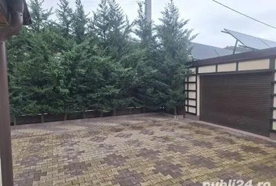 Casă cu 6 camere în Central - 1