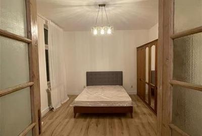 Casa individuala de vanzare Piata Romana - 8