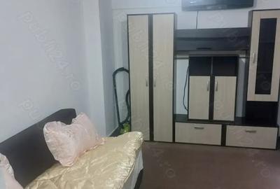 Chirie garsoniera zona centru universitar nord ,victor babes - 1