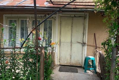 Casă cu 3 camere cu Teren 1896 Mp în Podu Turcului - 4