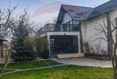Casă cu 6 camere cu Teren 1241 Mp în Ultracentral - 3