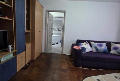 Apartament cu 2 camere semidecomandat în Tomis II - 3