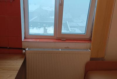 Proprietar inchiriez garsoniera 140 euro - 2