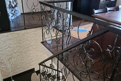Casă cu 5 camere cu Teren 550 Mp în Central - 15