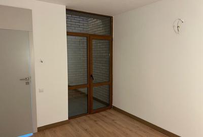Apartament cu 4 camere semidecomandat în Florești - 17