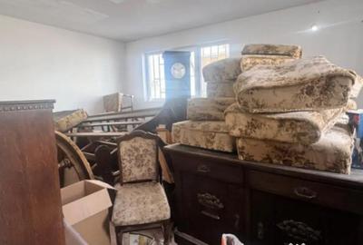 Casă cu 3 camere cu Teren 120 Mp în Central